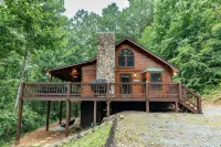 Blue Ridge Mountain Cabin w/ Hot Tub, Firepit, Game Room & Scenic Views