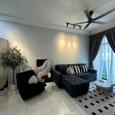 The Platino | 1Min to Paradigm Hotels near Poliklinik Taj