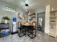 Modern Interior | 5 min from Airport | Karaoke - Homestays