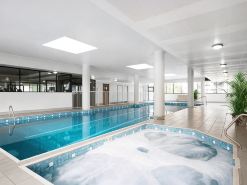 Superb 2BR Apt (Parking)/DarlingHarbour-10min walk