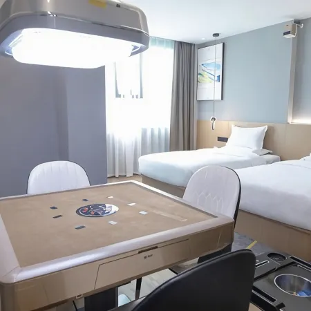 Huahai Hotel (Taizhou Fucheng)