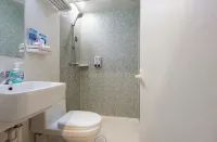 Grace Inn Hotel (Dezhou Yucheng Renmin Road) - parking
