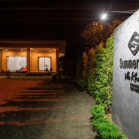 Summer Sea Villa Khanom