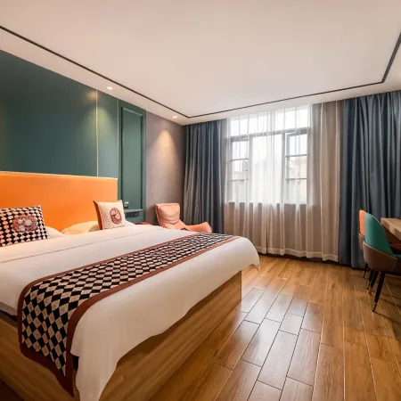 Orange Ke Chain Hotel (Ganzhou Nine Square Shopping Center The Mixc)