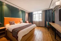 Orange Ke Chain Hotel (Ganzhou Nine Square Shopping Center The Mixc)