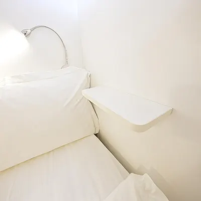 SleepBox Hotel Các khách sạn gần Làng nghệ sĩ Treasure Hill
