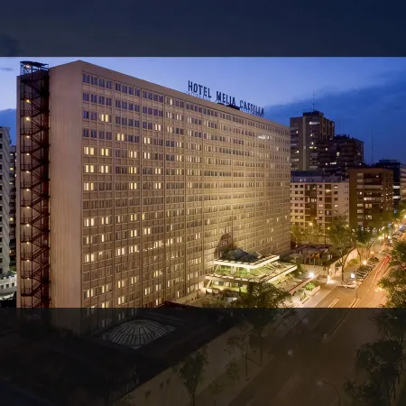 Meliá Castilla Отели рядом с достопримечательностью «Тетуан»