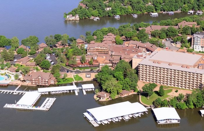 Margaritaville Lake Resort Lake of the Ozarks