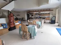 Costa Palawan Resort - servizio colazione