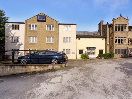 Travelodge Keighley Hotel