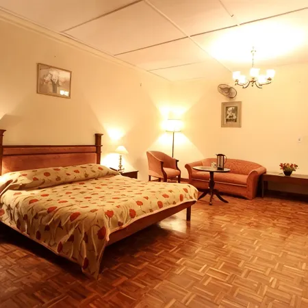 Hotel President