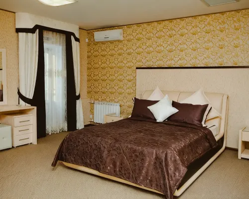Aeroport Hotel Hotel di Ukhta