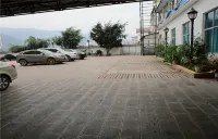 Xinmao Hotel - parcheggio