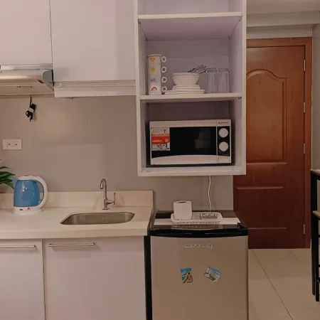 Citispace 1BR Unit Ridgewood Towers Near BGC #RW09