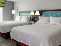 Hampton Inn & Suites by Hilton Marshfield 마쉬필드 호텔