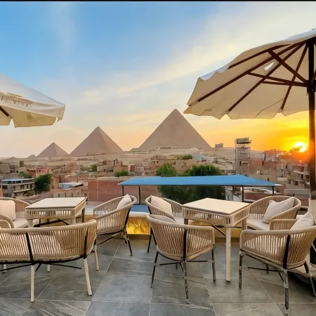 Lavista Pyramids View