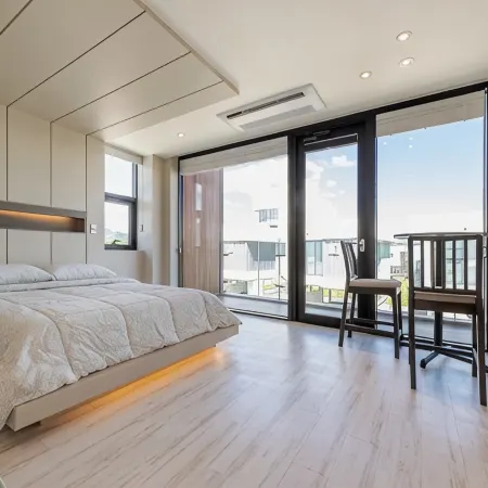 Pohang Aldeapool Villa