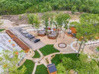 Cozy Lakeside Cabin, Close to Hollister: Outdoor/Indoor Pool, Hot Tub on Deck! - Chalets