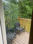 Hinesburg hideaway with hot tub! - Apartments