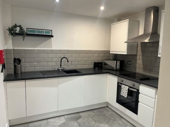 Location, Location, city centre apartment, 2 bedrooms, 2 bathrooms
