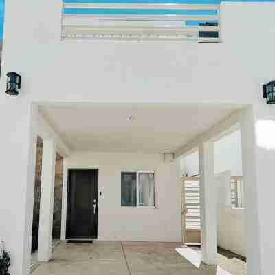 2-bedroom boutique condo with pool Hotel Exterior