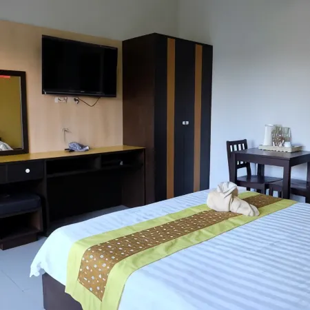 Charoen Apartment Hotel Trang