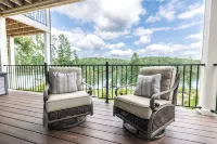 Lake Keowee waterfront Escape! - Gym