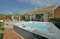Villa Yvantino beachfront ( 2 bedroom ) - Villas