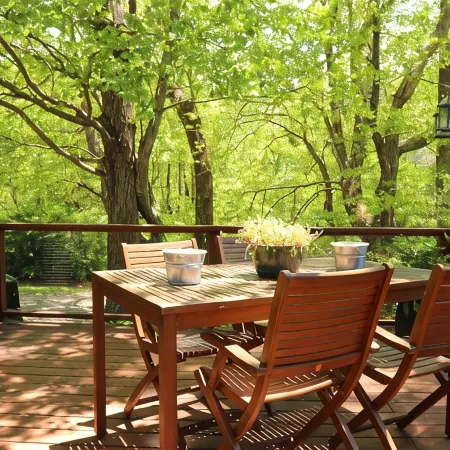 Mountain Getaway For Couples! 17 miles to Asheville, Pet Friendly, Hot Tub