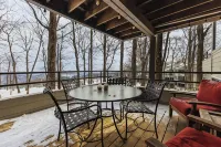 Premiere Two bedroom getaway Slope Side Wintergreen Resort Condo