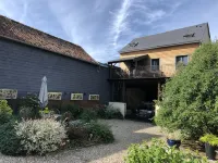 Gîte in the heart of a valley with terrace 20 minutes from Amiens - Country Houses