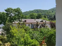 SiLoo Living Quarters - Homestays