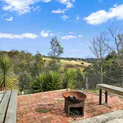 Panoramic views of Chinaman’s Creek Valley Others