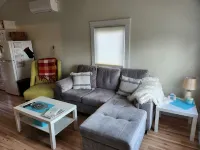 Cozy Two Bedroom North Shore Cottage - 2-Star