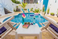 Hgtv-Featured Romantic Escape • Walk to Sea • Ideal for Scuba Couples - Villas