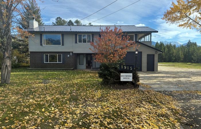 Large newly renovated house.  Cozy and convenient.