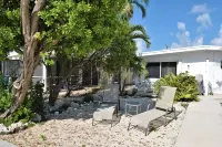 New Listing!  East facing home on widest water canal! Beautiful, cool sunrises! - Homestays