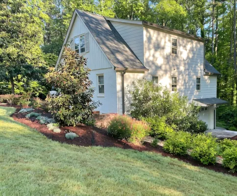 Beautifully remodeled 3BR Home in Raleigh's North Hills Dining &Shopping area - อ่างจากุชชี่
