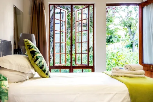 Or Tambo Guest House - Хоумстей