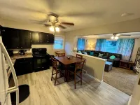 Kadia’s Place-The One Near 380 & Everything Else - Homestays