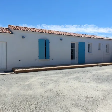 BEAUTIFUL 3-STAR HOUSE FOR RENT IN LA COTINIERE Отели в г. Сен-Пьер-д'Олерон