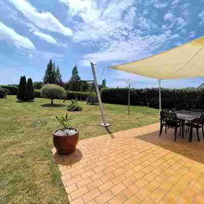 Renovated, detached belle-illoise family home, 3 bedrooms, sleeps 9 Hotel Exterior