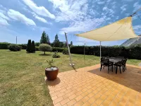 Renovated, detached belle-illoise family home, 3 bedrooms, sleeps 9 - Wifi