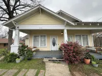Cane River Living Downtown • Historic District • Walk to Front St • 5 Bedrooms