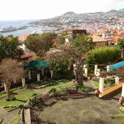AMAZING VIEW over the bay, by the Old Town, walk to the city, quiet area Hotel Exterior