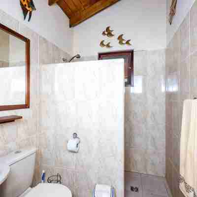 Affordable Waterfront-  Instant Holiday Mode - Lac Bay Casitas Rooms