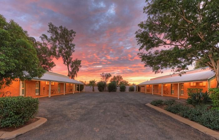 Mulga Country Motor Inn