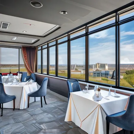 Vilnius Park Plaza Hotel, Restaurant & Terrace, Panorama Bar, Conference & Banquet Center