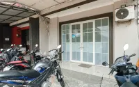 RedDoorz @ Pandu Raya Bogor - parking