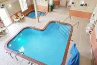 MainStay Suites Madison Airport - مسبح